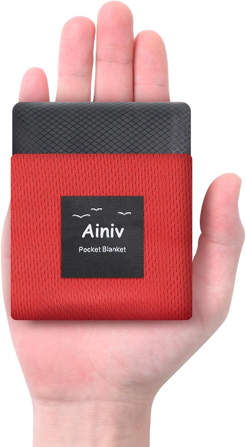 Ainiv Mini koc piknikowy, ultralekki, przenośny koc plażowy, odporny na piasek, mata kempingowa, kompaktowy ręcznik plażowy, koc outdoorowy na plażę, podróż, piknik, kemping i wędrówki, 110 x 140 cm